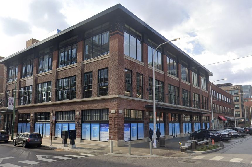 939 West Fulton Market